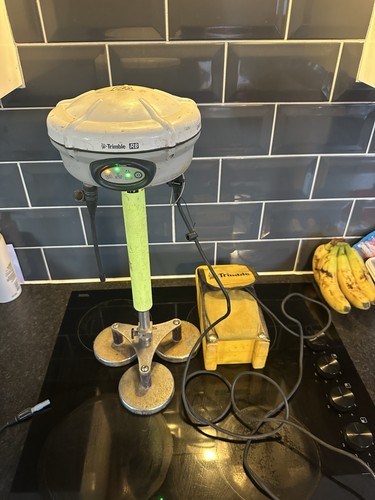 Trimble model gps base - trimble, r8